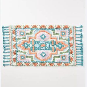 NWT Tufted Aria Bath Mat